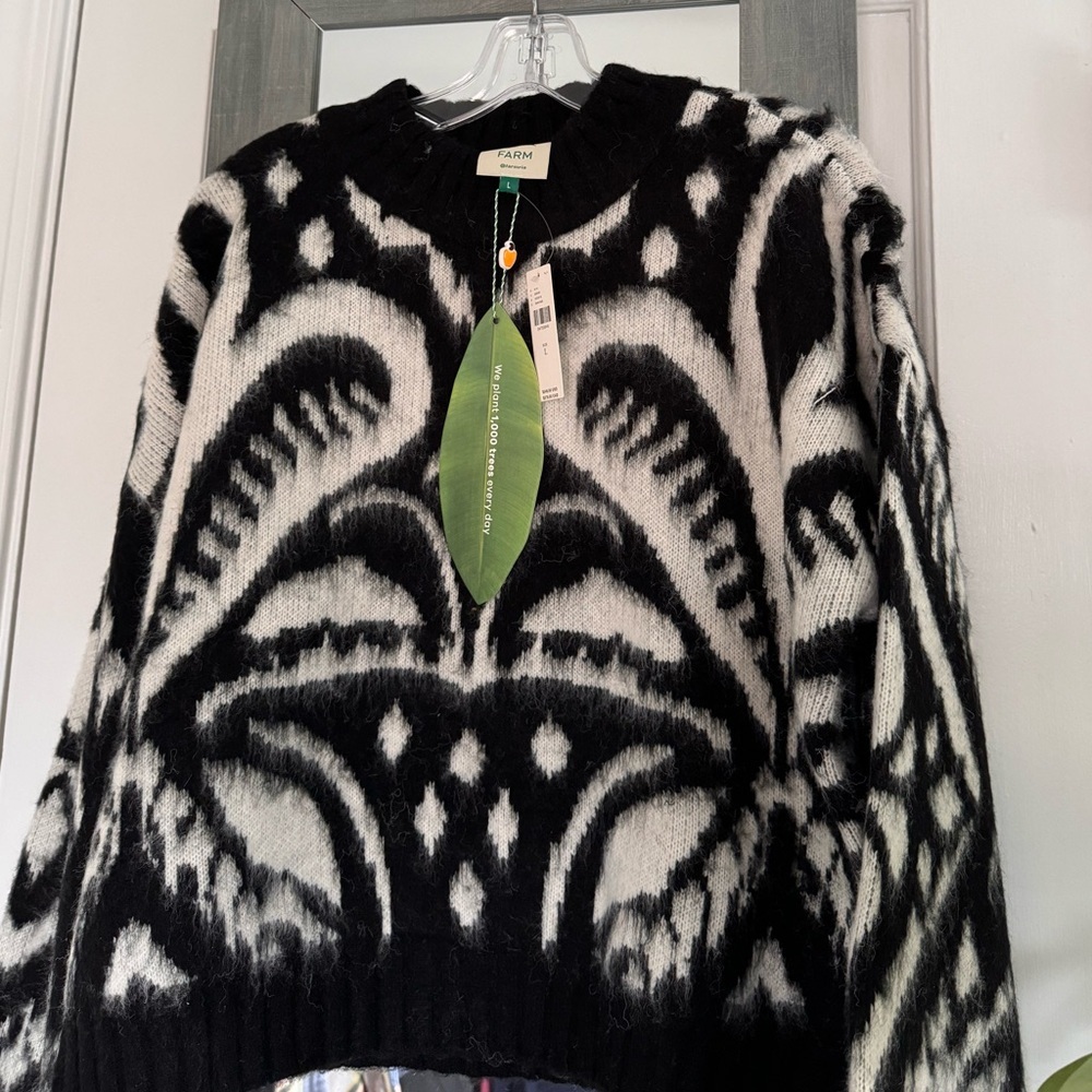 FARM Rio Pineapple Ikat Knit Sweater - Picture 13 of 16